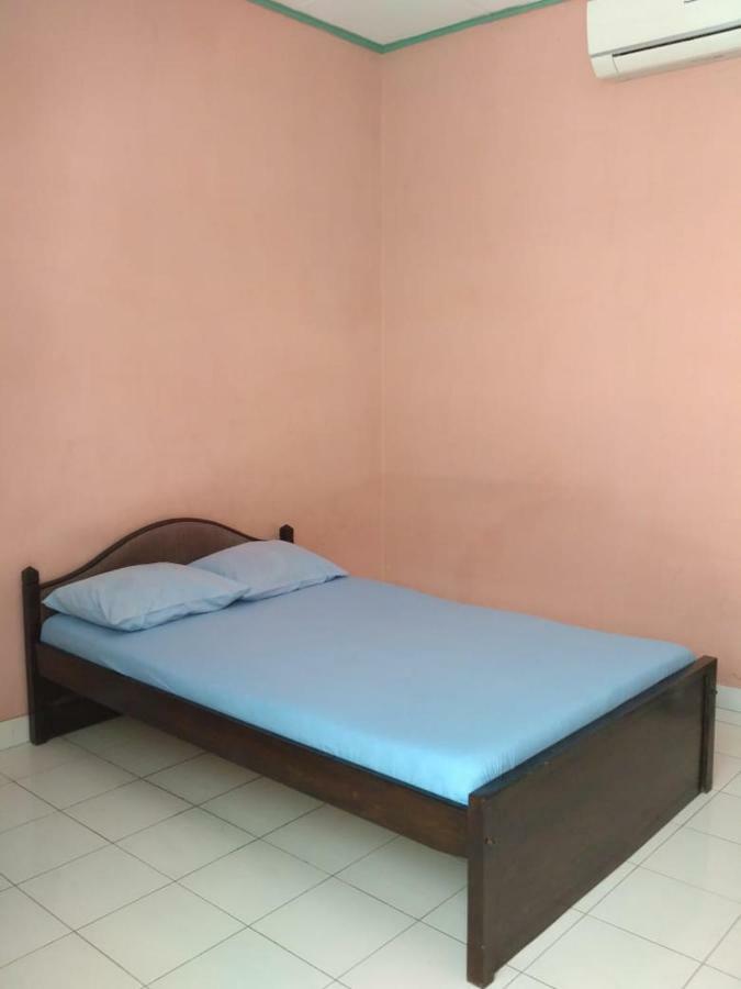 Ismoyo Hotel Yogyakarta Szoba fotó