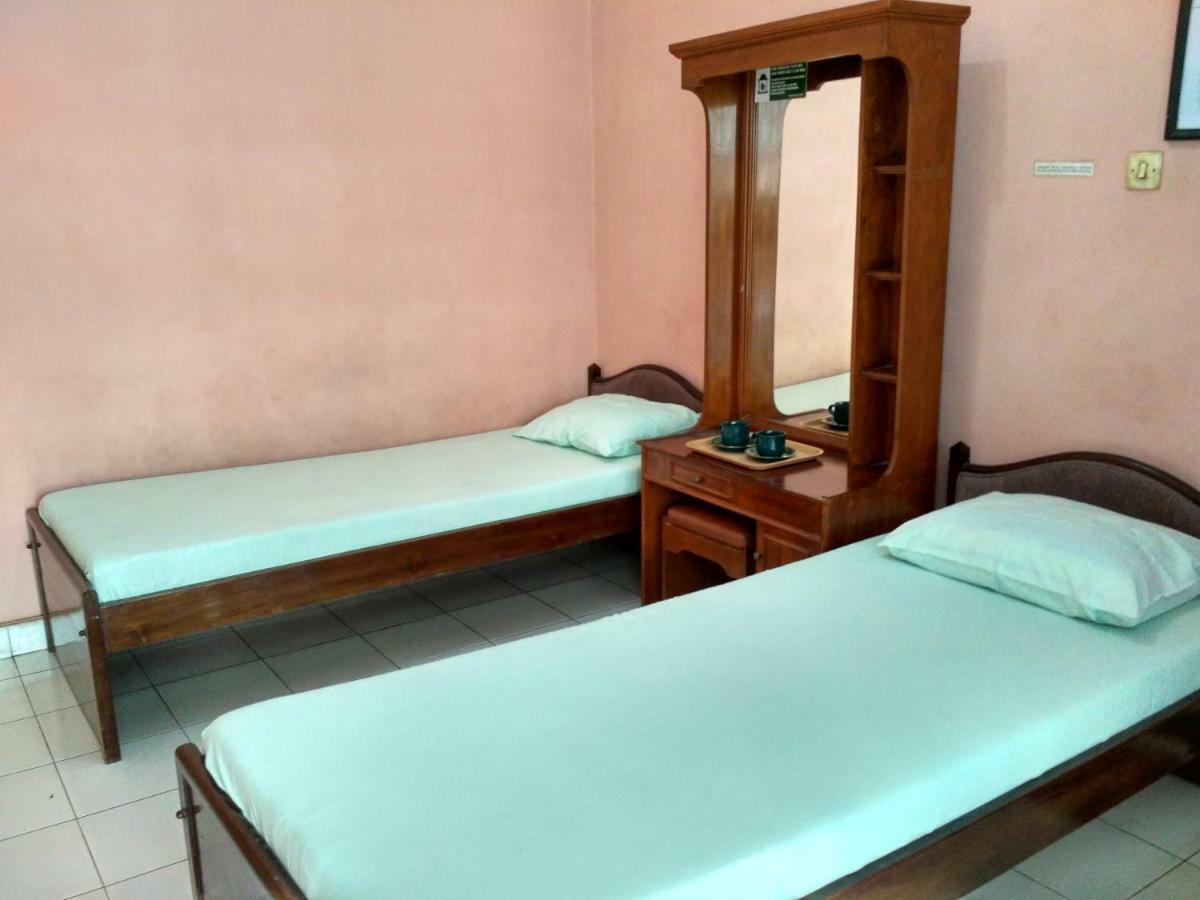 Ismoyo Hotel Yogyakarta Kültér fotó