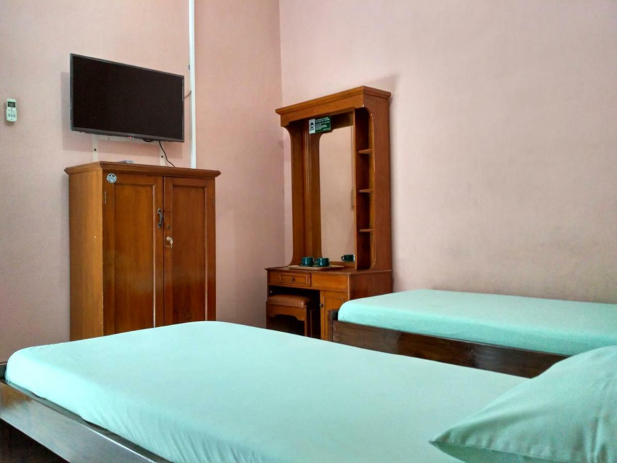 Ismoyo Hotel Yogyakarta Kültér fotó